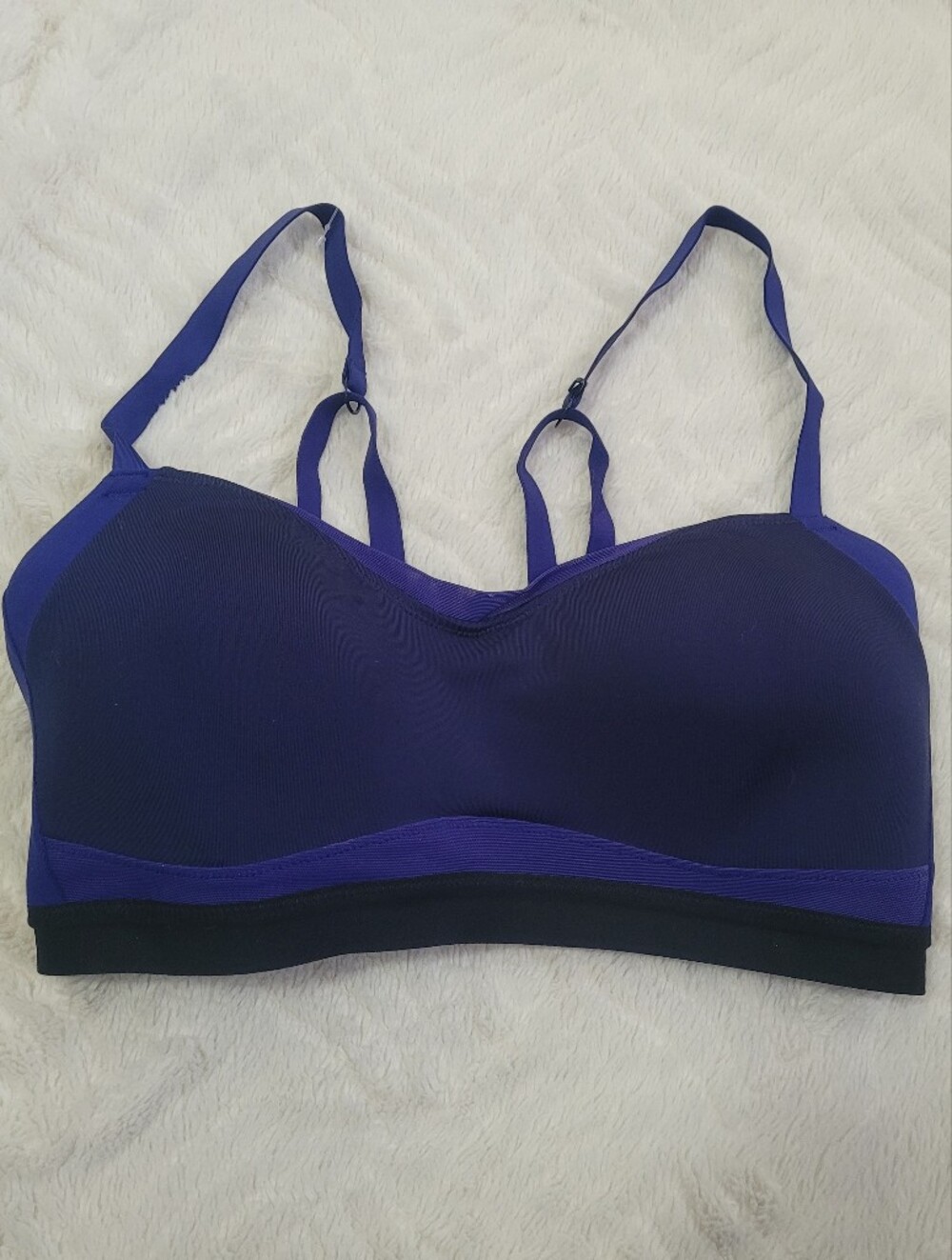 Brooks Purple and Black Fineform Sports Bra Size M